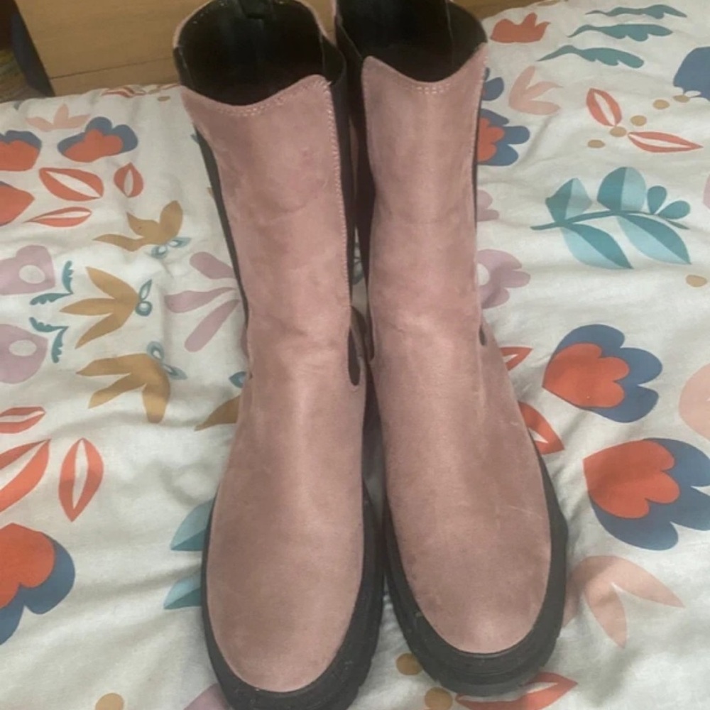 Blush Suede Chelsea-Style Ankle Boots with Chunky Black Sole